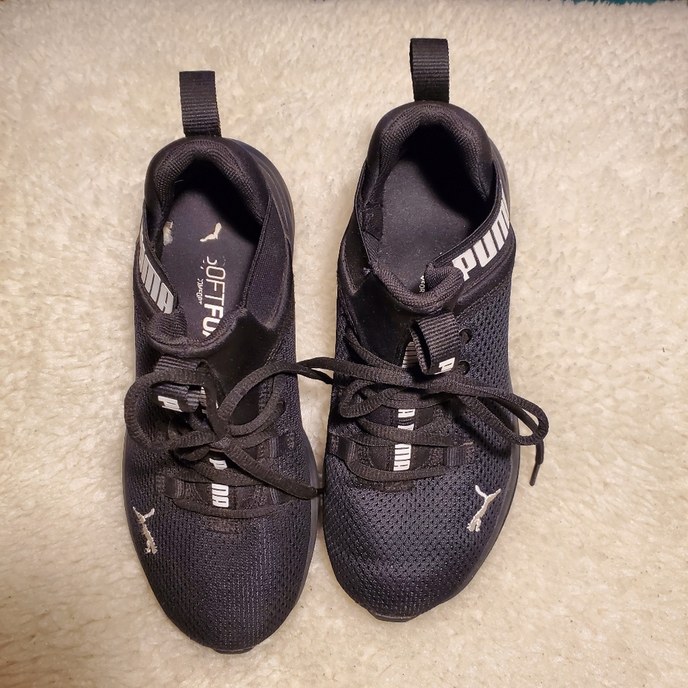 Girl's Puma Athletic Shoes